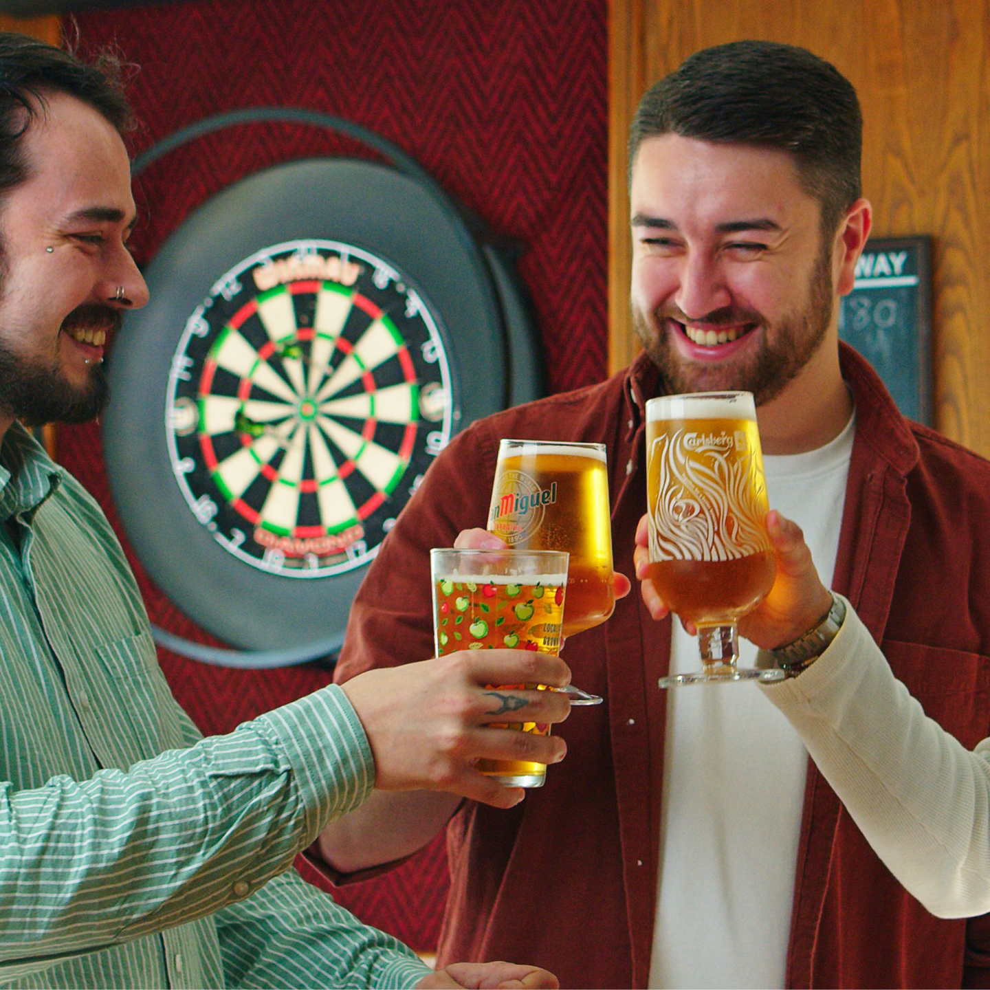Raise a glass This Father's Day at The Queens in Pelsall, Walsall!